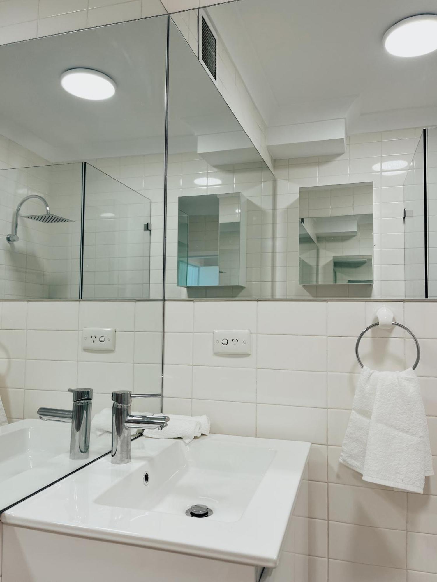 Bondi Beach Waves 2 Beachfront Apartment سيدني المظهر الخارجي الصورة